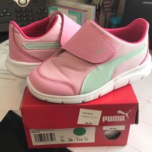 Toddler girls pink Puma sneakers size 11C